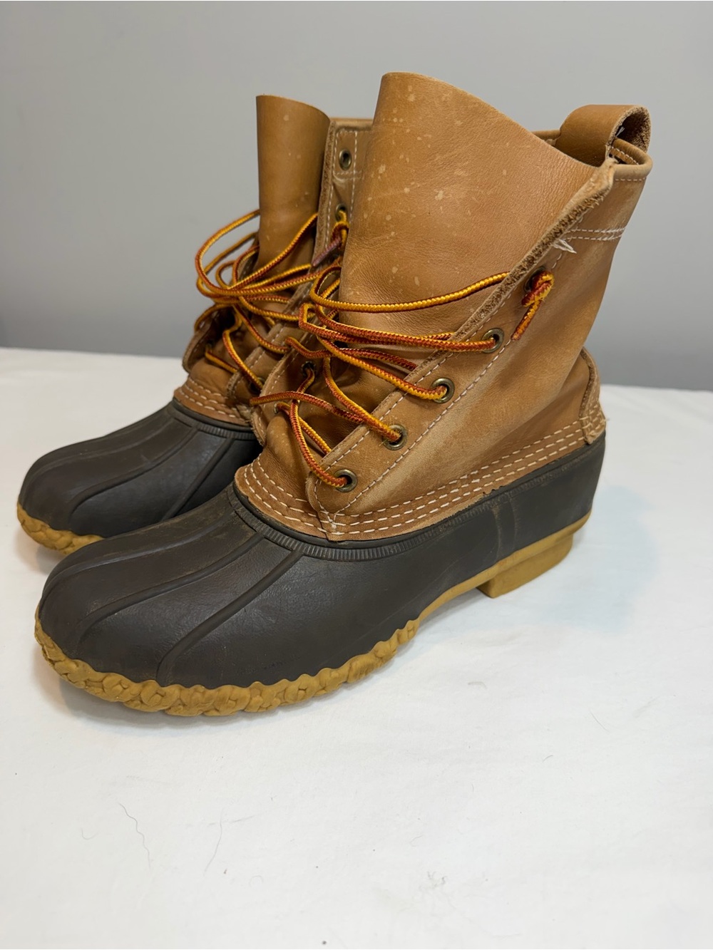 L.L. Bean duck boots brown leather with blue rubber foot lace up ladies 9 mens 7